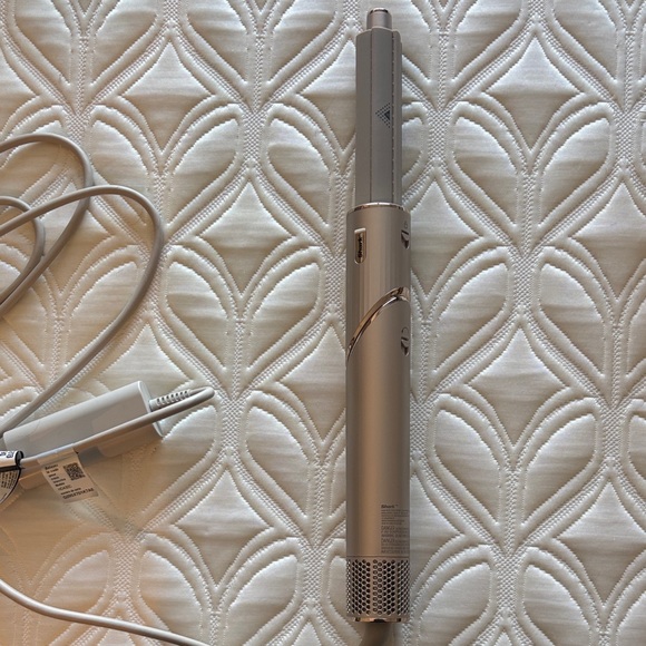 Shark Flexstyle 5-in-1 Hair Styler & Drying System - Picture 8 of 10